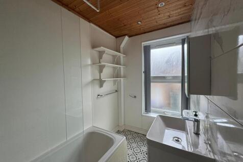 WhatsApp Image 2025-09-03 at 14.33.32_8d5656ce.jpg