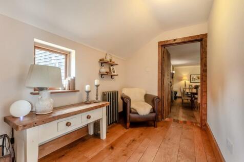 8592744-interior07.jpg