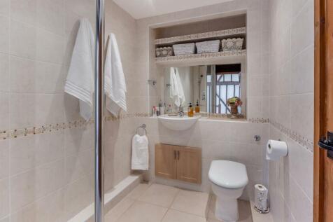 8592744-interior23.jpg
