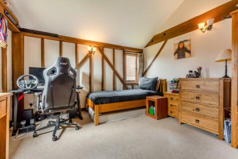 8592744-interior30.jpg