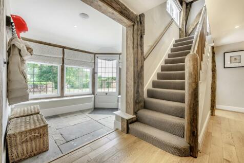 8608560-interior20.jpg