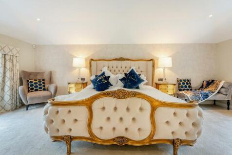 8608560-interior25.jpg