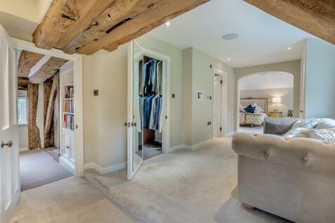 8608560-interior21.jpg