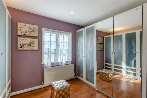 8618492-interior32.jpg