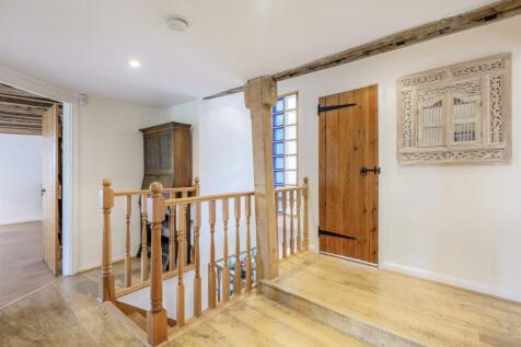 8618492-interior24.jpg