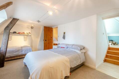8618492-interior34.jpg