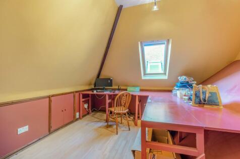 8618492-interior37.jpg