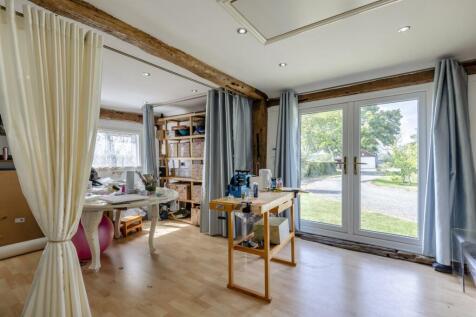 8618492-interior03.jpg