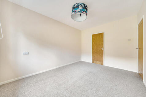 1383582-15-692456...