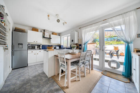 1388695-12-694313...