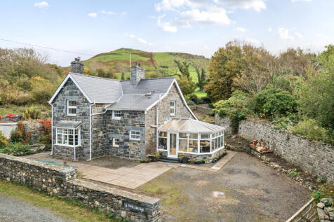 1366071-1-68f6439...