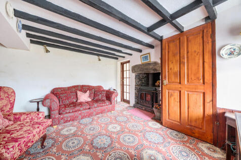 1370630-7-68fa4a4...