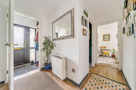 1362402-6-68e67df...