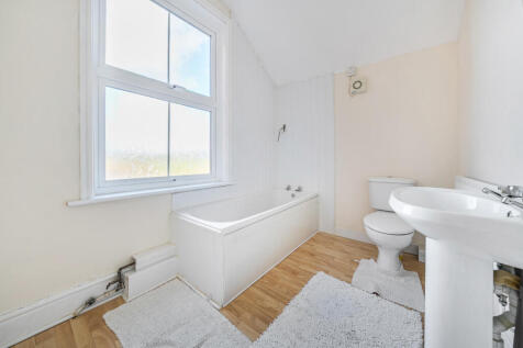 1372821-1-69022e5...