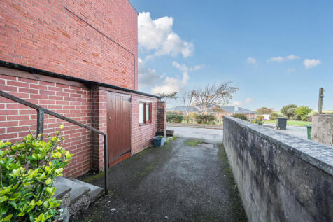 1372821-13-690233...