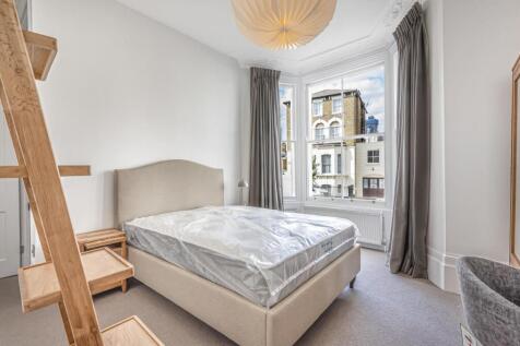49AT.bedroom.jpg