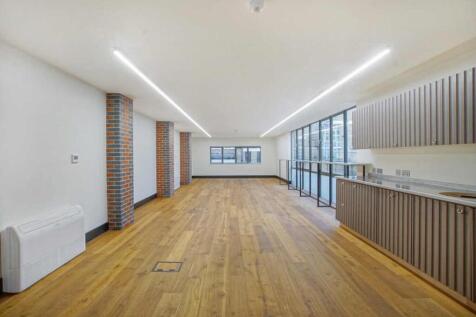 3 Sutton Lane