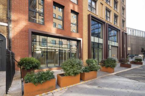 32 Prescot Street