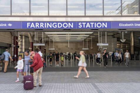 Farringdon Station