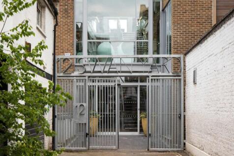 12-27 Swan Yard