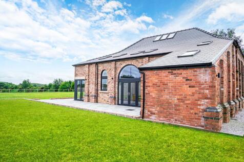 Converted and extended Victorian Pump House