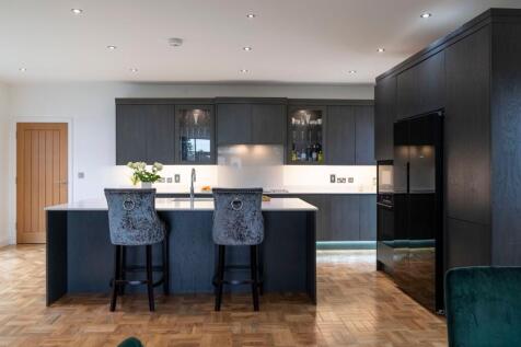 Open Plan Kitchen | Diner with beautiful herringbone floor