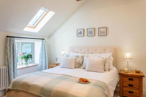 Bedroom 2 - The Barn