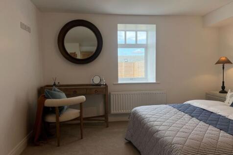Ground floor bedroom 2