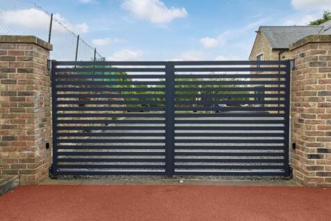 Secure electric gates