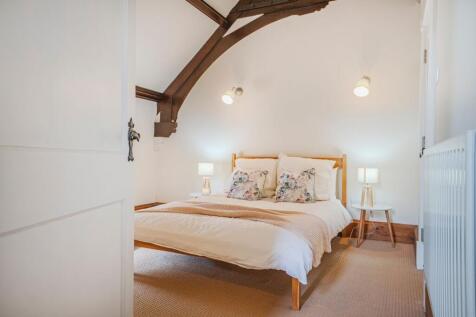 Potential for an annexe suite