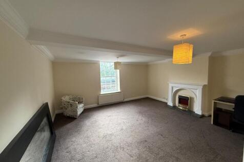 Spacious and bright lounge