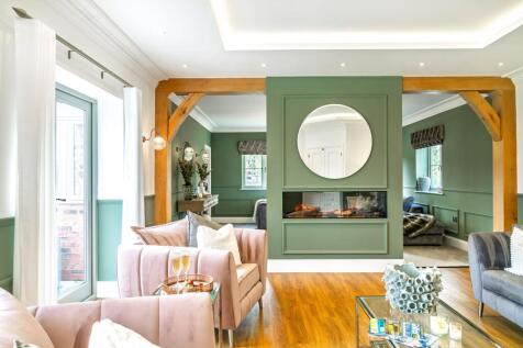 Formal lounge