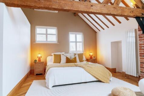 Master Suite with air conditioning