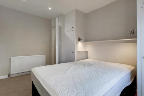 2_Main Bedroom-1