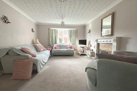 Sitting Room.JPG