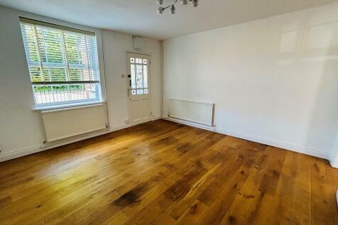Sitting Room.JPEG