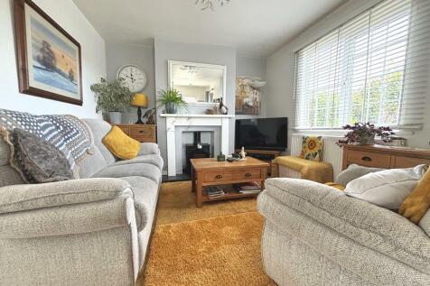 Sitting Room.JPG