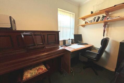 Study Music Room.JPG