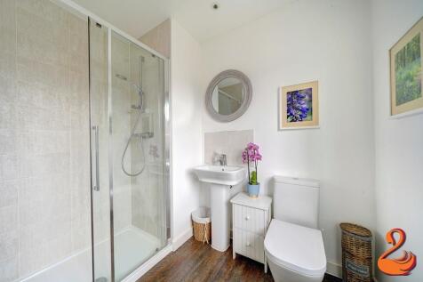 Ensuite Two