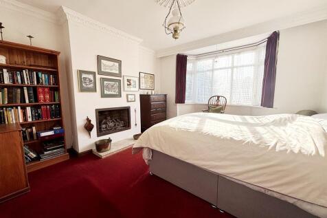 Sitting Room.JPG