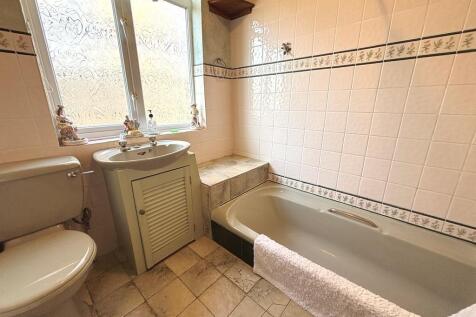 Downstairs Bathroom.JPG