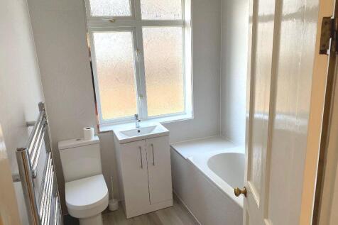New Bathroom.jpg