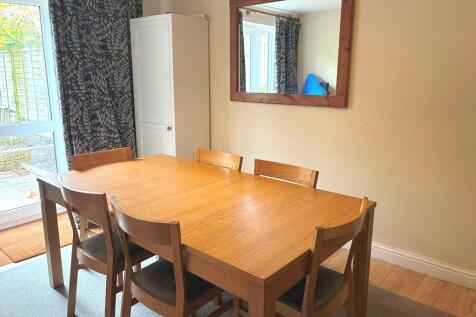 Dining Room.JPG