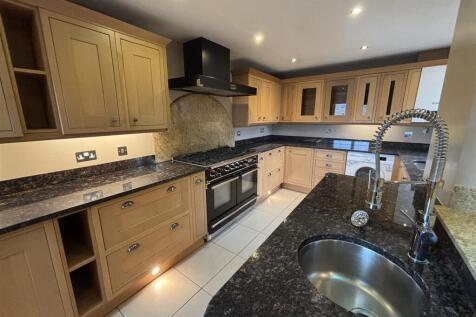 kitchen new 3.JPEG