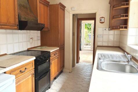 Kitchen.JPG