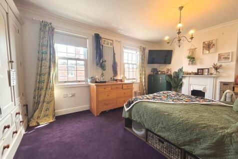 Bedroom One.JPG