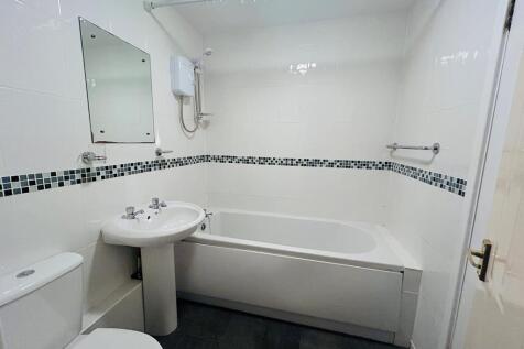 Bathroom.JPEG