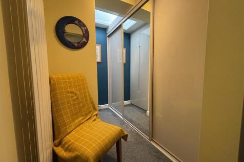 Dressing Area.JPG