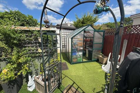 Garden.JPG