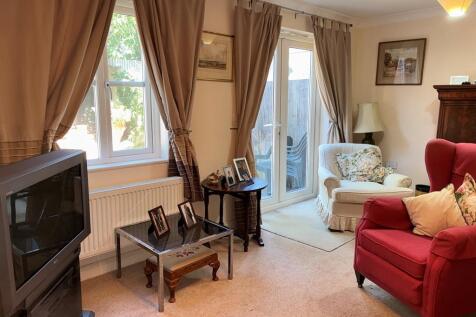 Sitting Room.JPG
